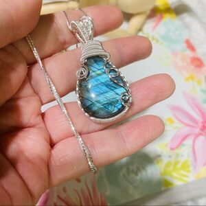 Wire Wrapped Labradorite on Sterling Silver Diamond Cut Box Chain